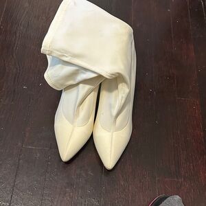 Chic White Heeled Boots for Women